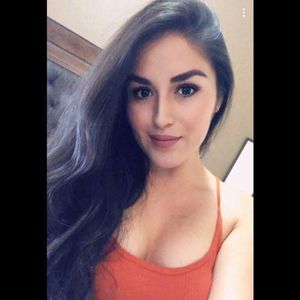 Meet your Posher, Isela